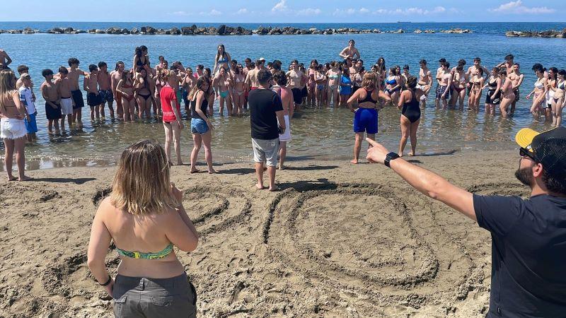 Maturandi della scuola Tosi al mare gli ultimi giorni di scuola