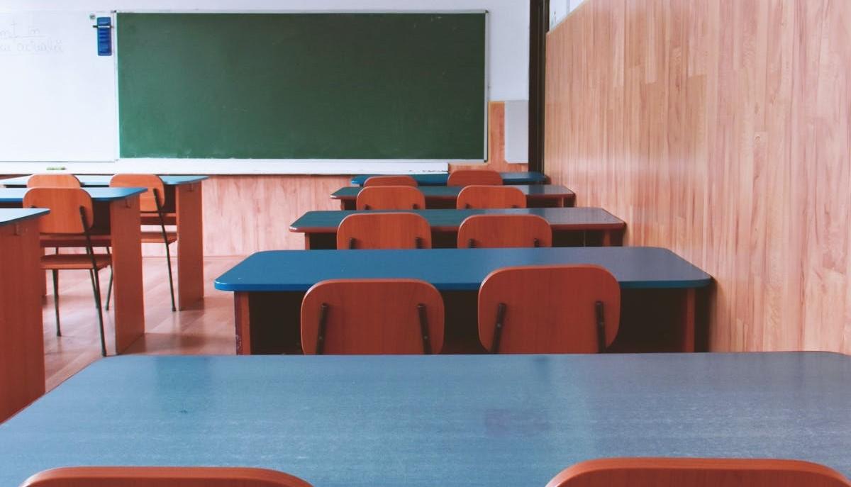 Aula vuota: come fare una buona impressione al primo giorno di scuola