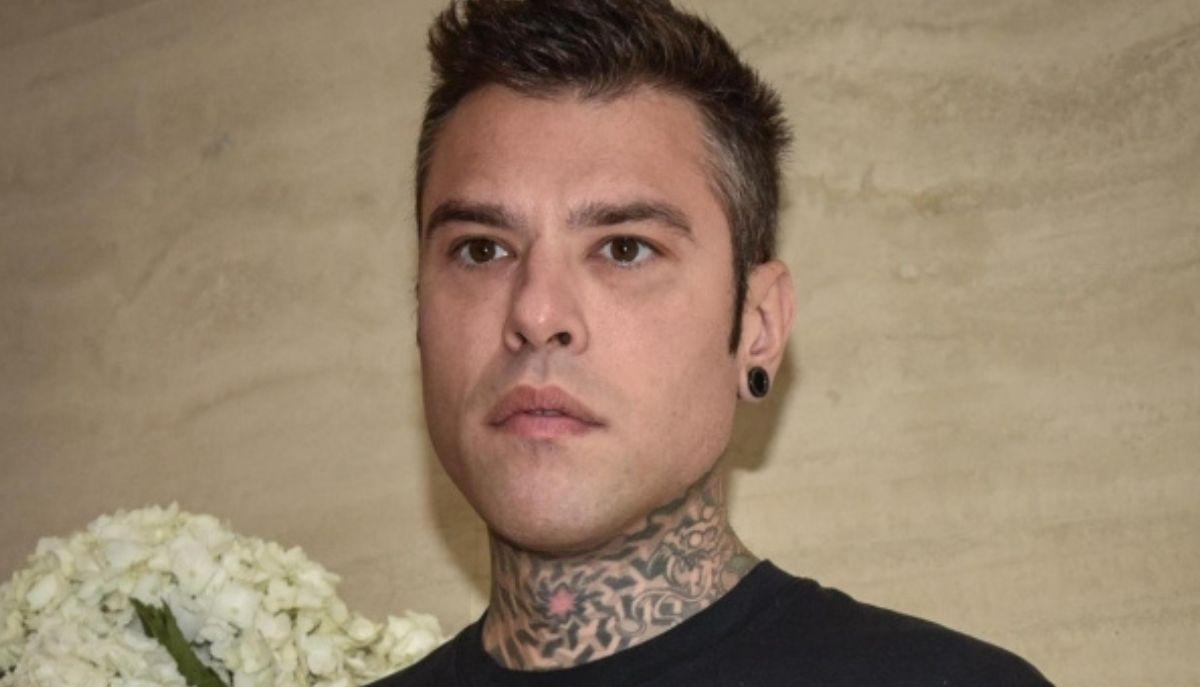 Gioele muore a 9 anni ma il concerto non viene annullato, il padre scrive a Fedez