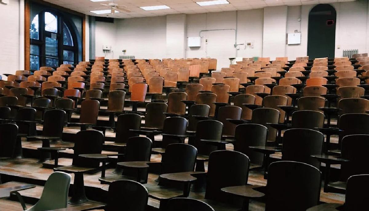 Studente fuori sede si getta dall’undicesimo piano a Padova