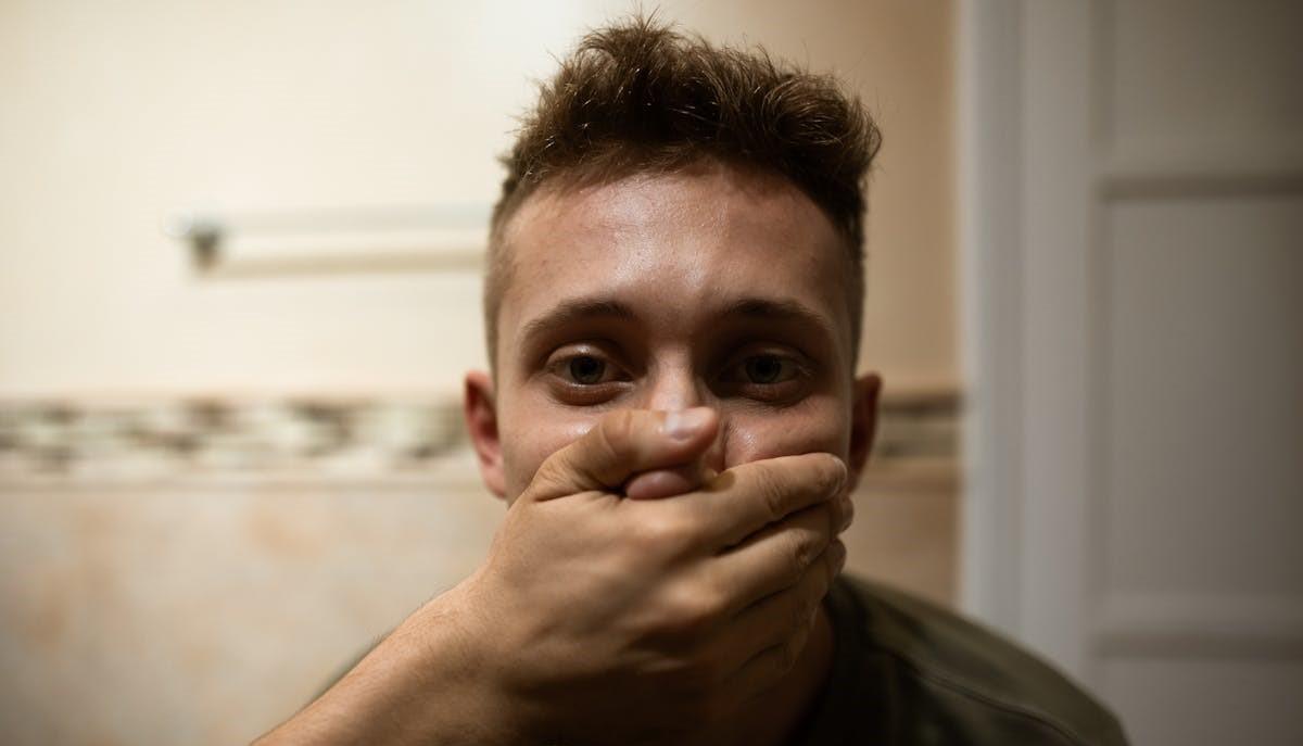 Relazioni tossiche tra giovani