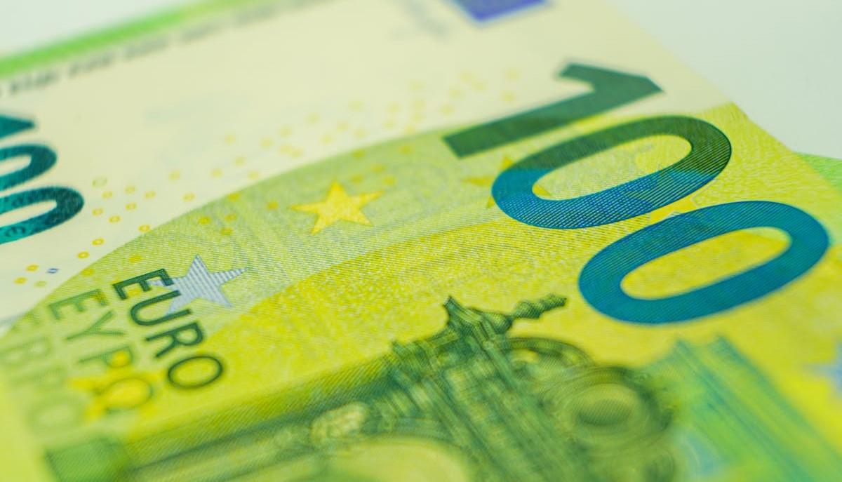 Bonus Natale 2024: 100 euro in più nella tredicesima