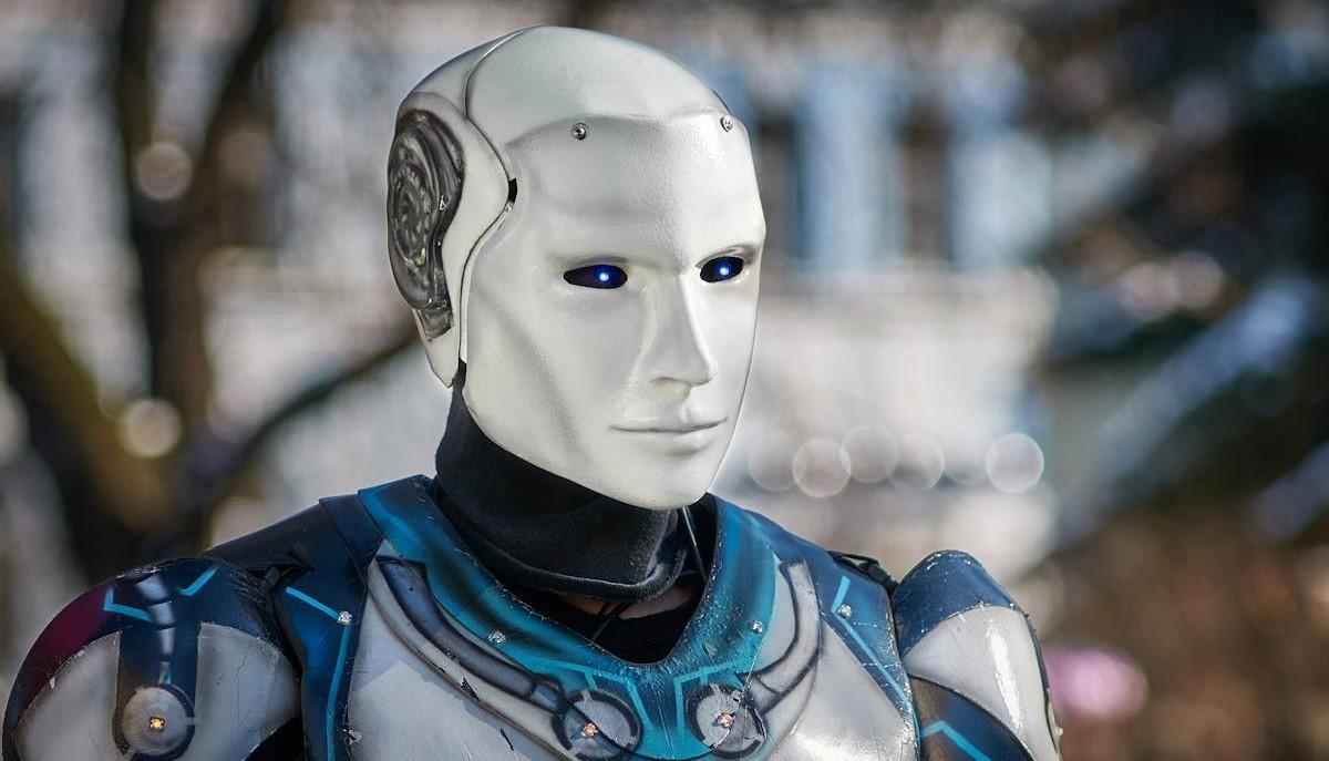 Intelligenza artificiale umanoide