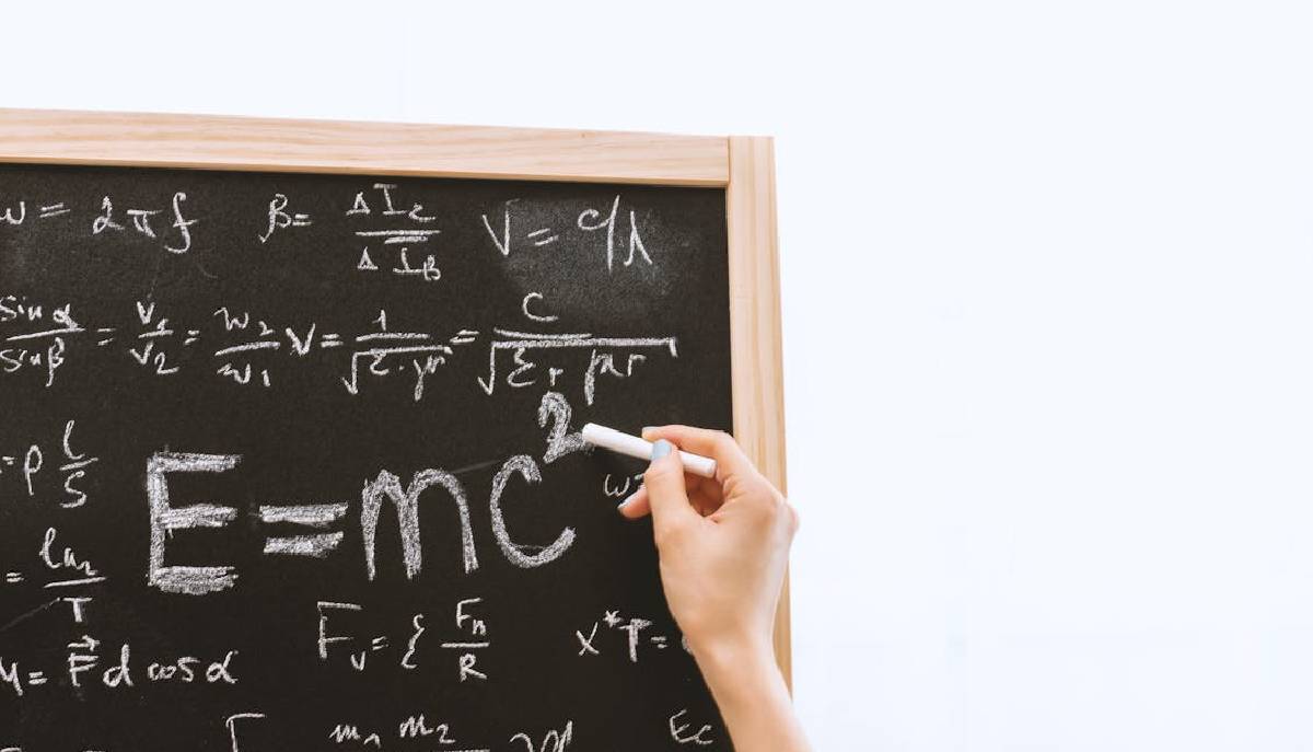 formula relatività
