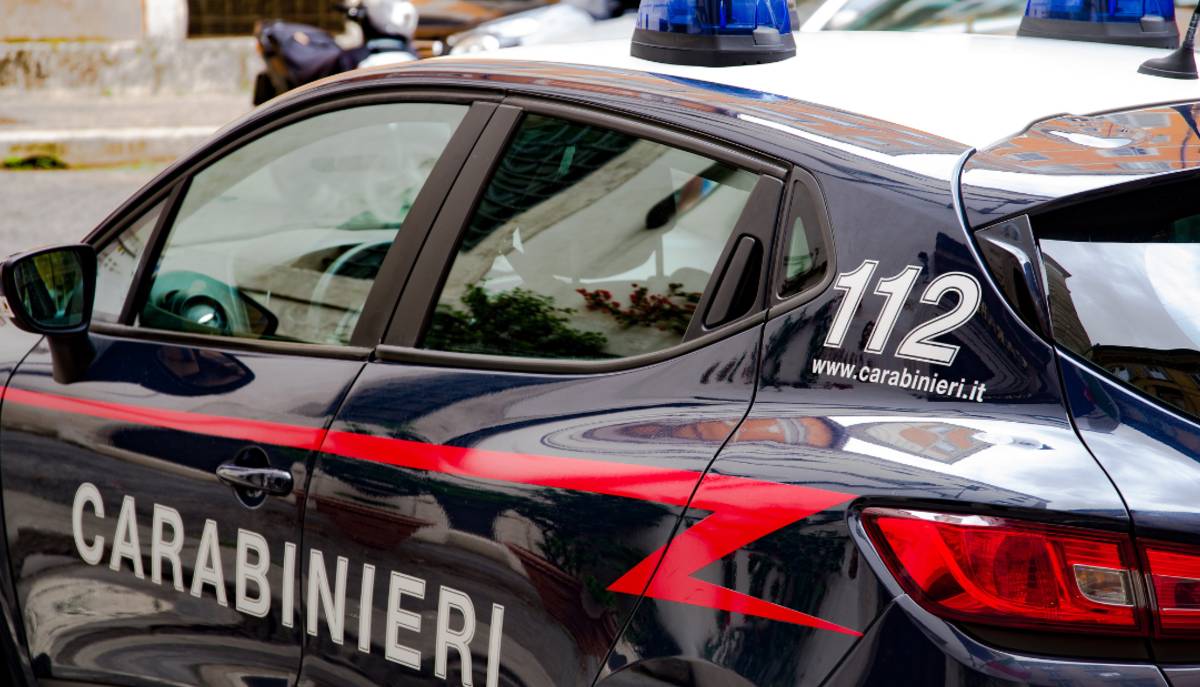 Bombe carta a scuola: indagati altri 4 studenti