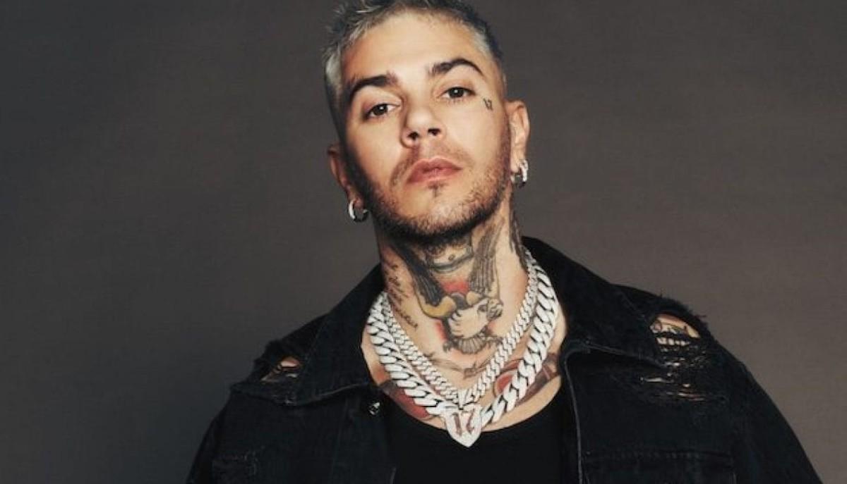 Fantasanremo, cosa succede con il ritiro di Emis Killa