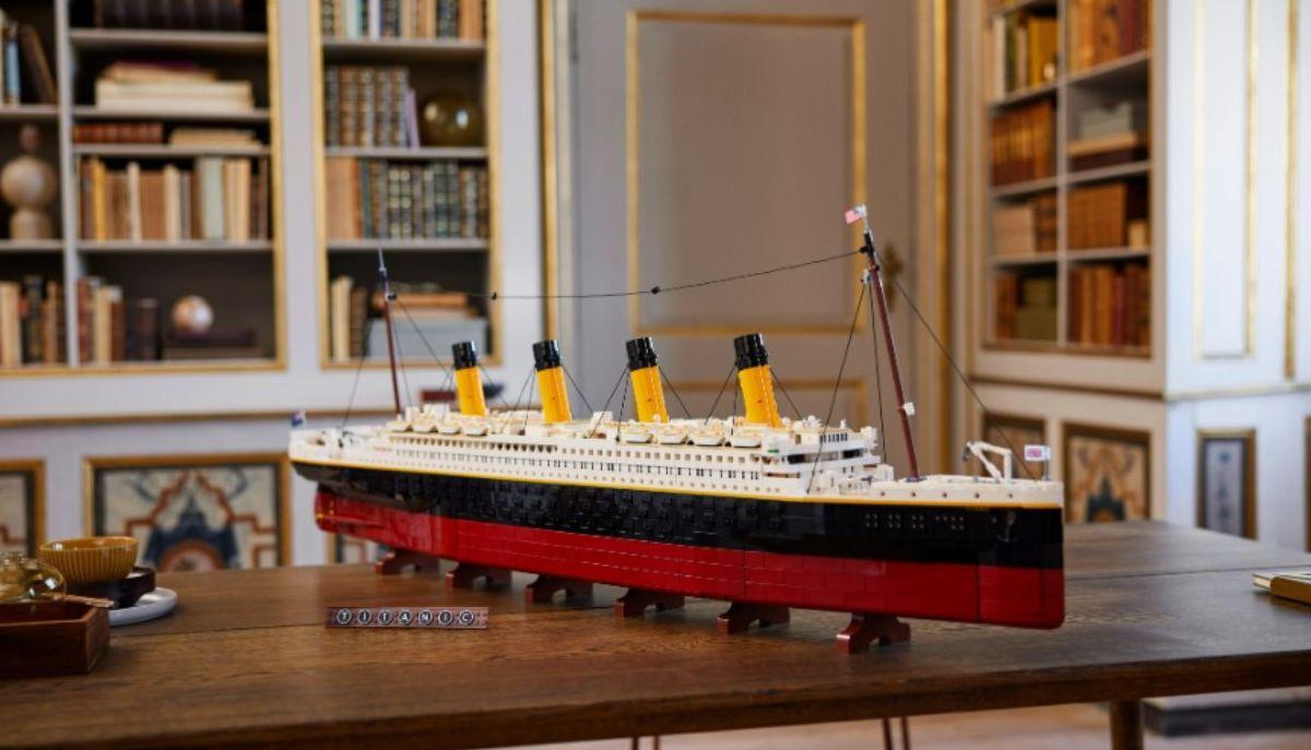 lego titanic