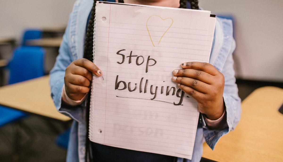 Stop al bullismo
