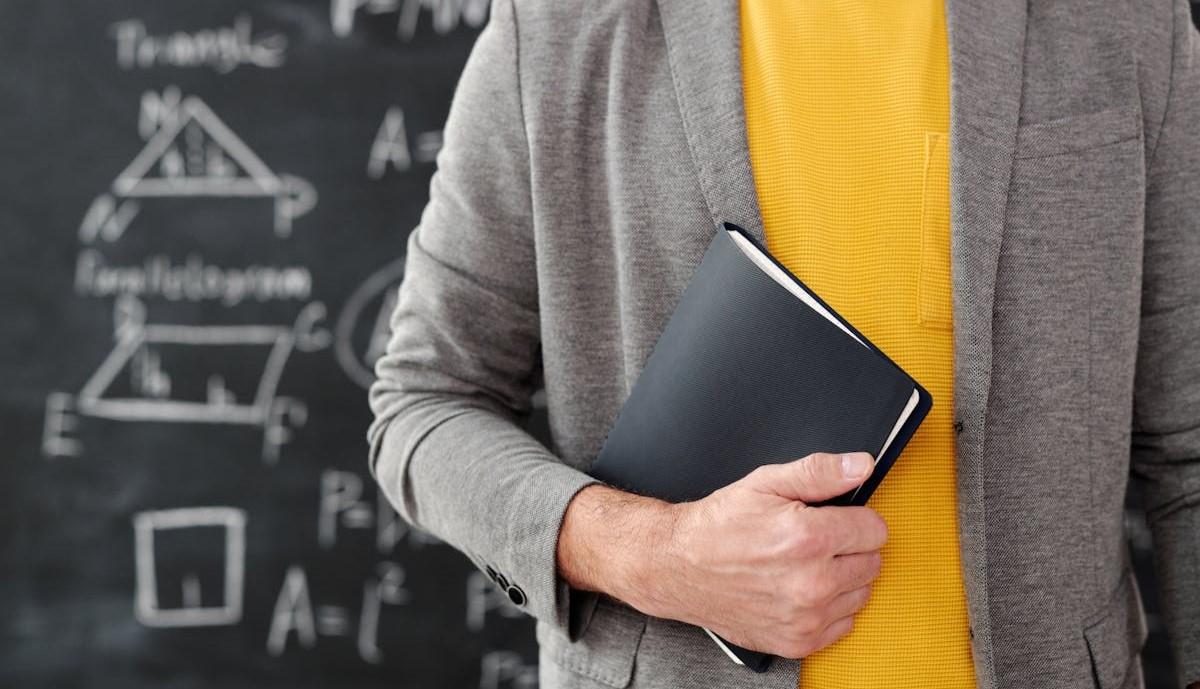 commissari esterni per la maturita introvabili bolzano offre fino a quattro mila euro