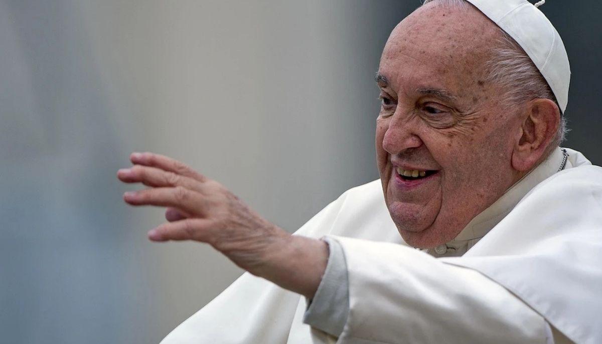 Maturità 2025, potrebbe uscire una traccia su Papa Francesco? I possibili spunti articolo