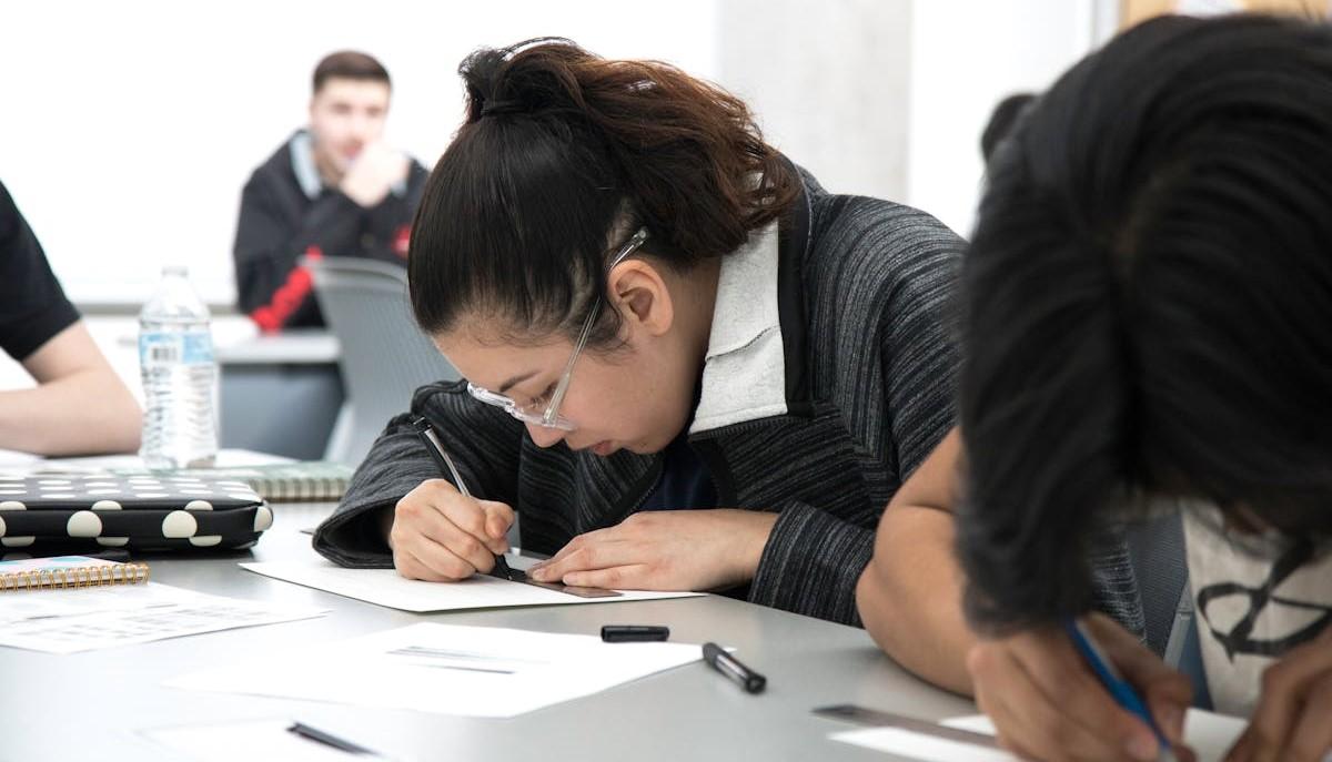 Studenti durante la Maturità