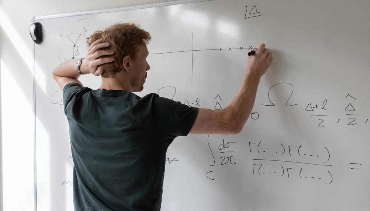 Studente alla lavagna