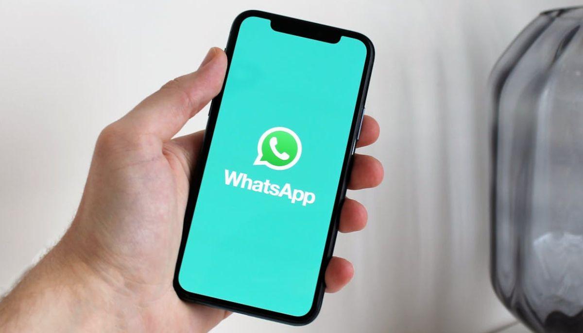 Su WhatsApp arriva la "chat vuota": di cosa si tratta e a che serve