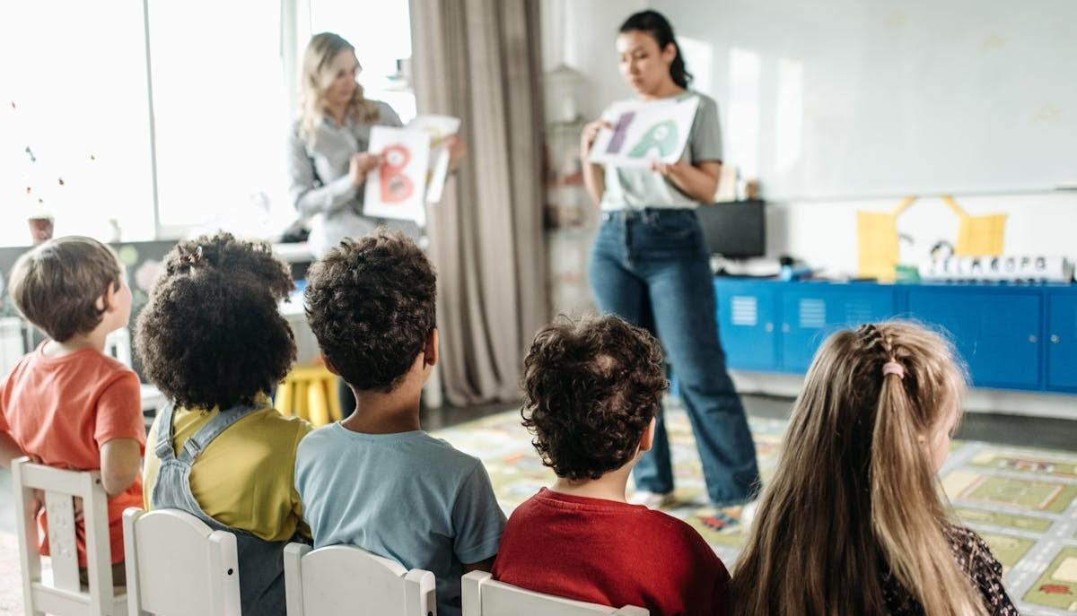 lauree scienze dell'educazione non abilitanti