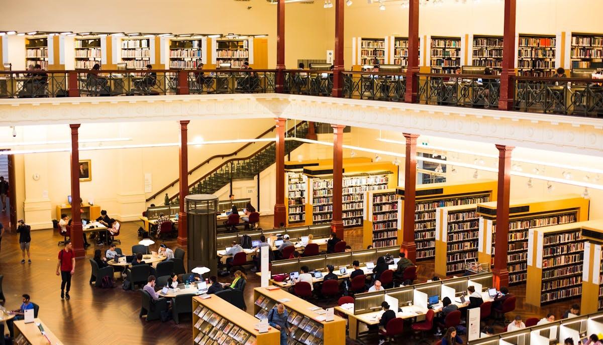Biblioteca universitaria