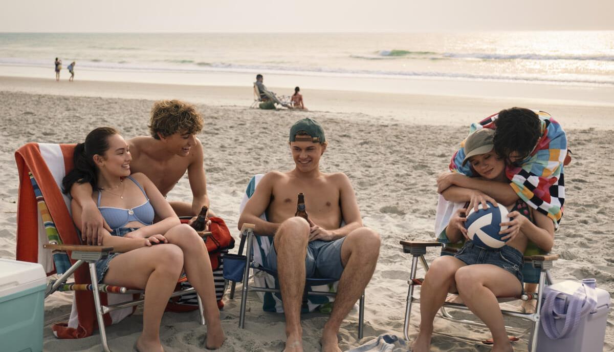 “L’estate nei tuoi occhi 3” è su Prime Video: cose da sapere prima di vederla articolo