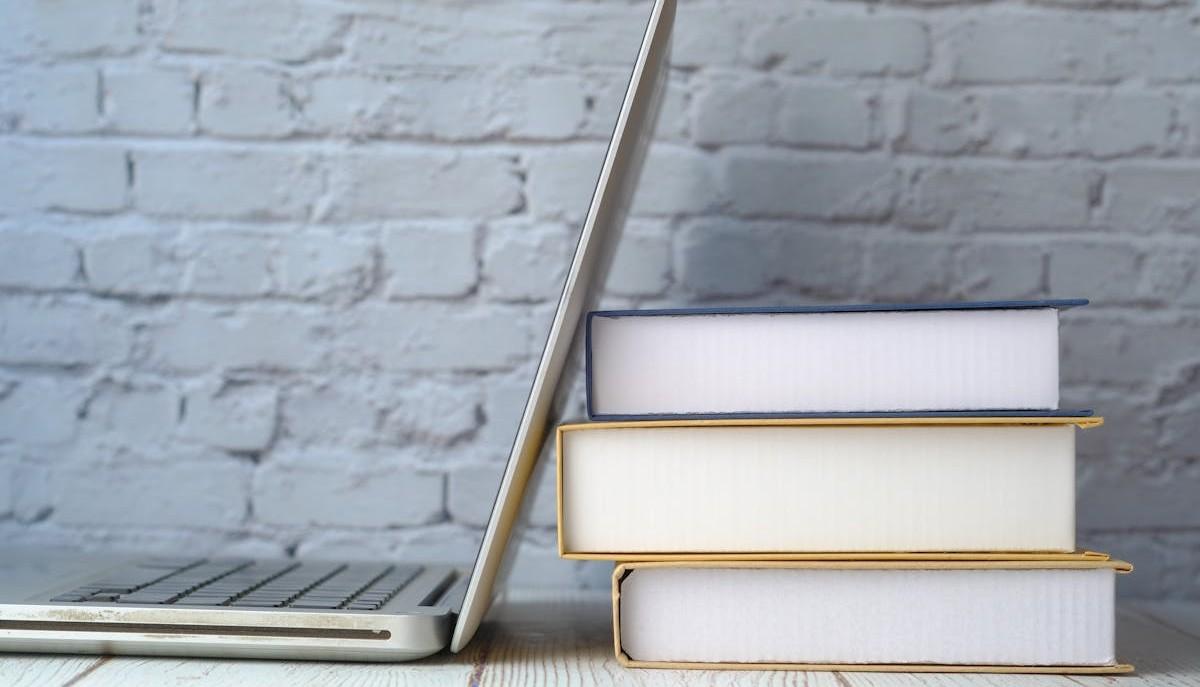 Tetti spesa per il caro libri