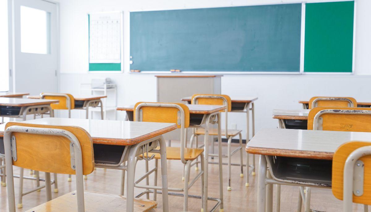 Divieto uso del bagno nella scuola 