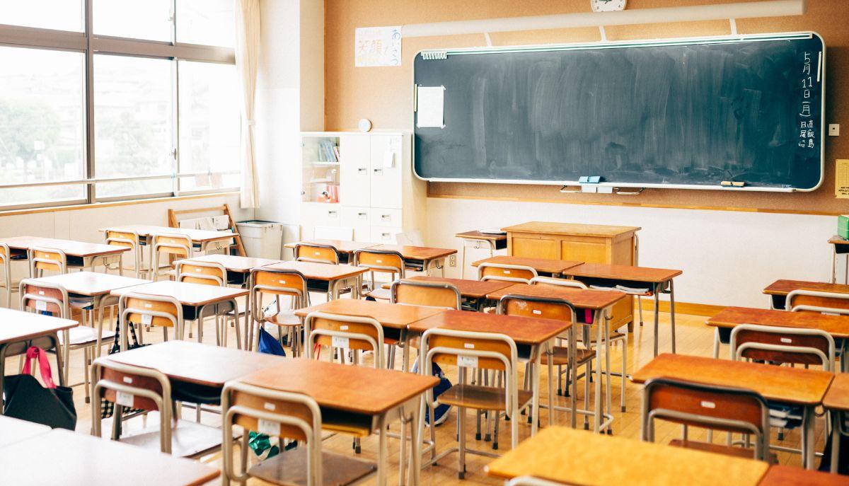 scuola con solo due bambini