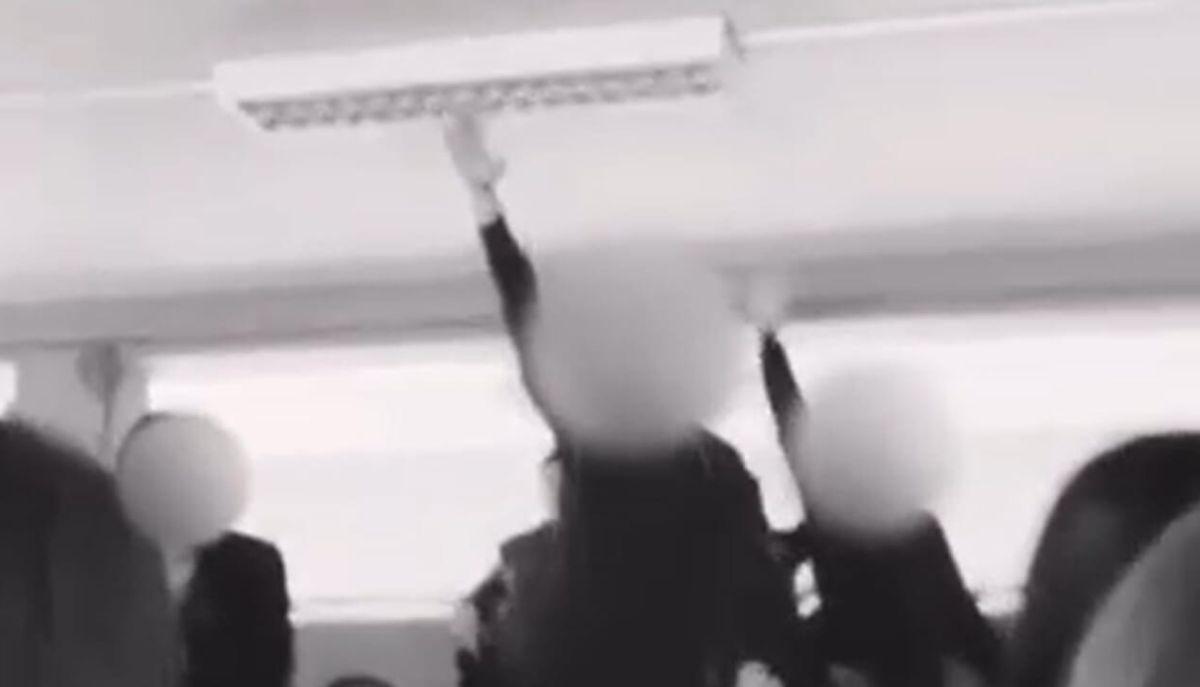 studenti romani saluti fascisti