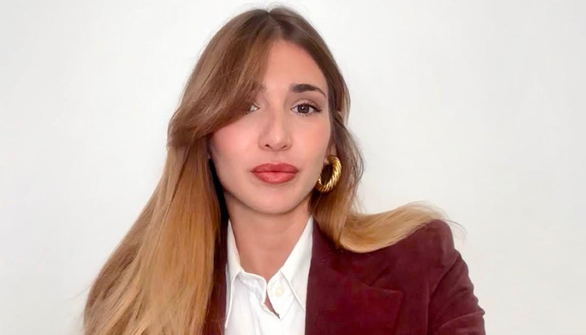 Profundercover, intervista alla docente che racconta la vita da giovane prof su TikTok