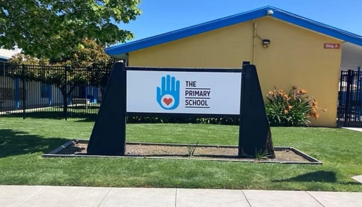 Mark Zuckerberg e la scuola ‘illegale’ aperta nella sua proprietà: cosa sappiamo e perché è stata chiusa