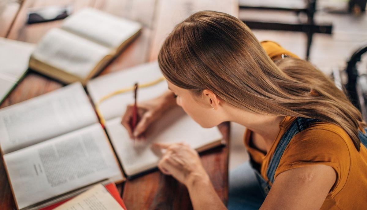 Metodo di studio Blurting: il segreto per studiare tutto e non dimenticarlo