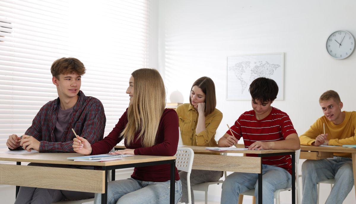 Addio ai collegamenti alla Maturità 2026? La guida definitiva su cosa studiare davvero per l'orale