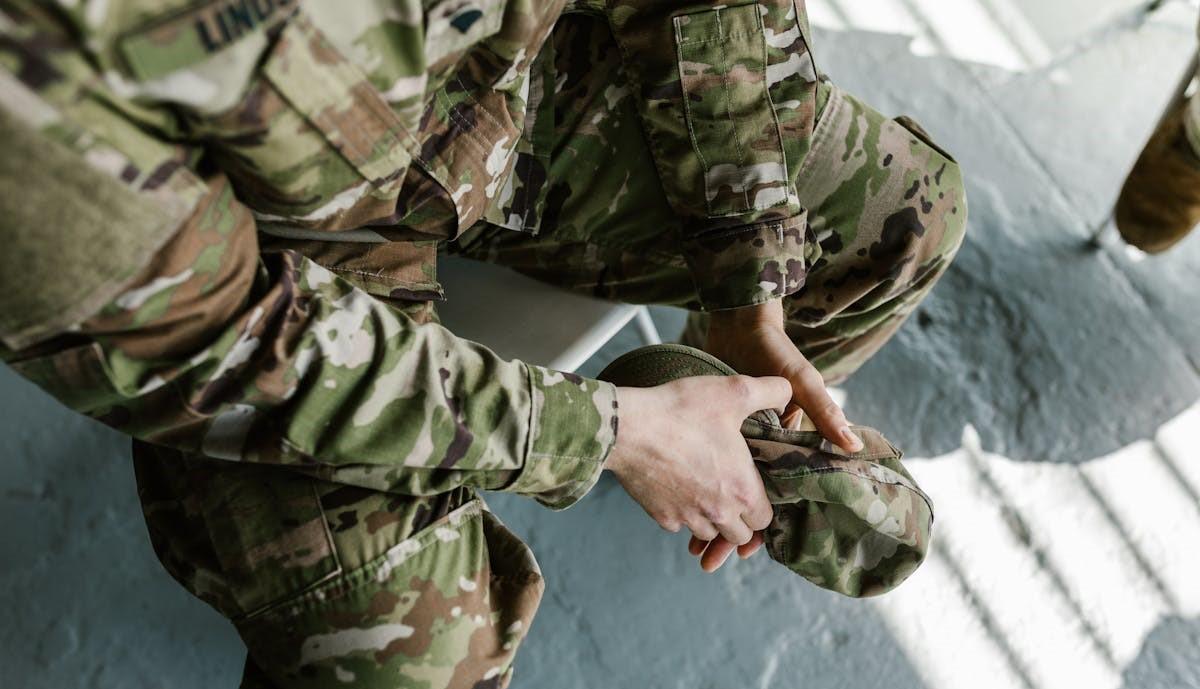 Leva militare, quasi 7 giovani su 10 contrari all'arruolamento. Ma la guerra preoccupa più dell'ambiente