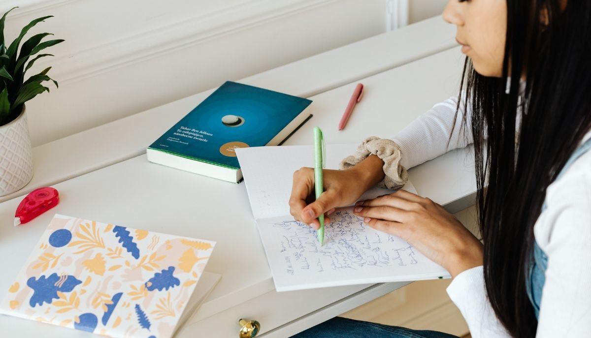 lettera sfogo studentessa semestre aperto