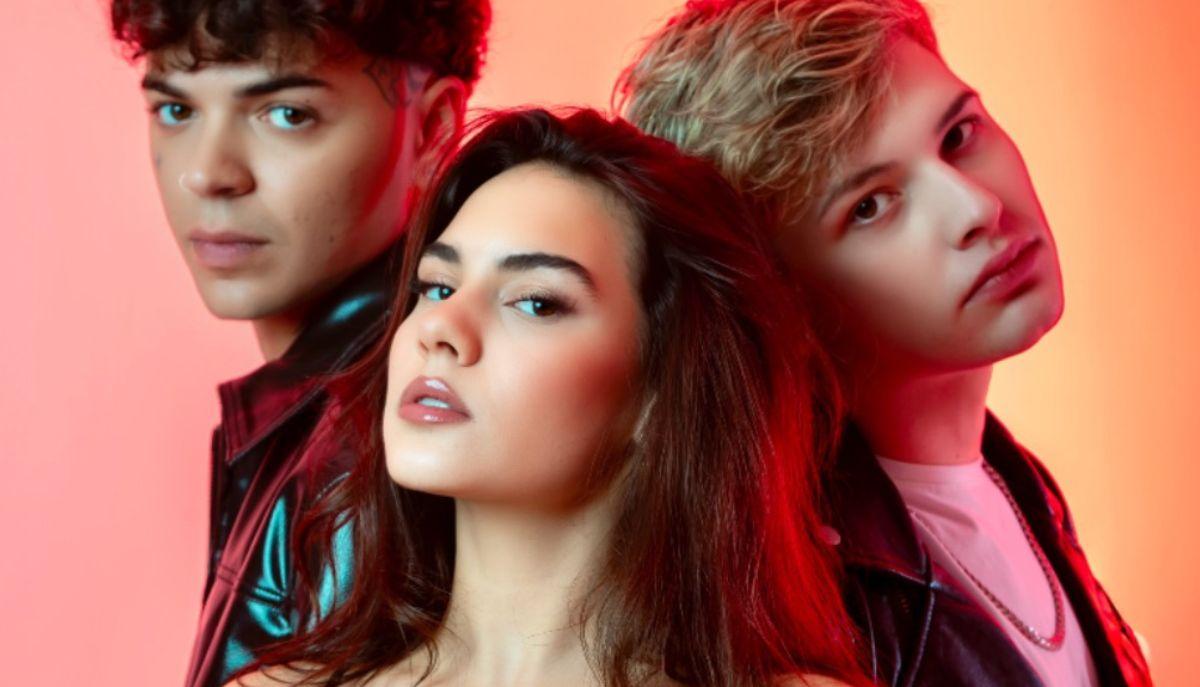 Sanremo 2026: l’onda Gen Z di Blind, El Ma e Soniko tra regole anti-panico, ricordi scolastici e FantaSanremo