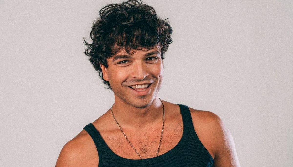 "Naturale": Leo Gassmann ci racconta che fare la pace è l'unica cosa che conta