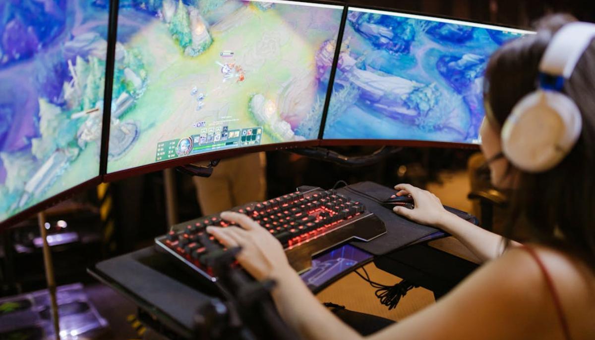 Ufficiale: le Loot Box diventano gioco d'azzardo. Ecco i giochi che non saranno più PEGI 3