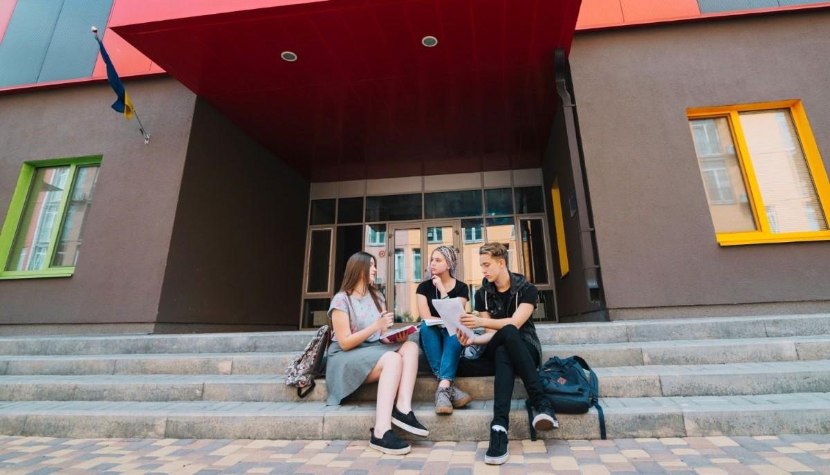 Bonus Gite scolastiche 2026, come avere 150 euro per il viaggio d'istruzione: requisiti, procedure, scadenza