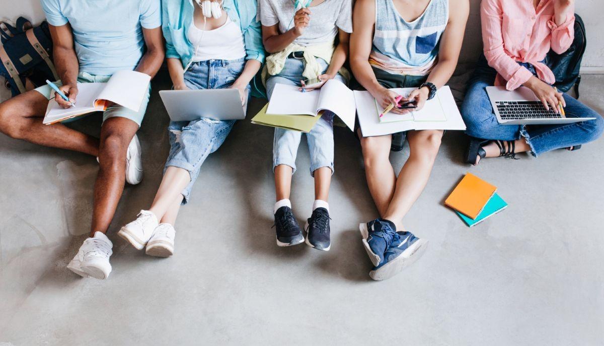 Maturità 2026: le FAQ del Ministero sui percorsi Formazione Scuola-Lavoro