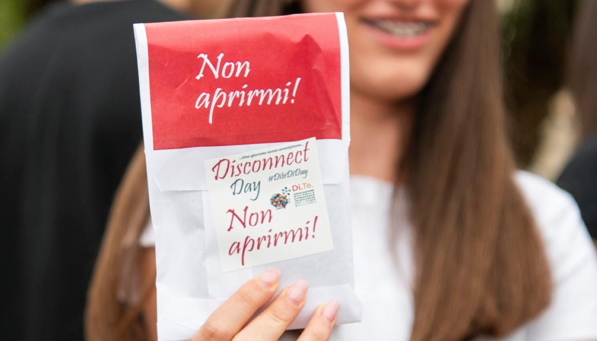 Disconnect Day 2026: la guida pratica al detox digitale (per sopravvivere senza smartphone)