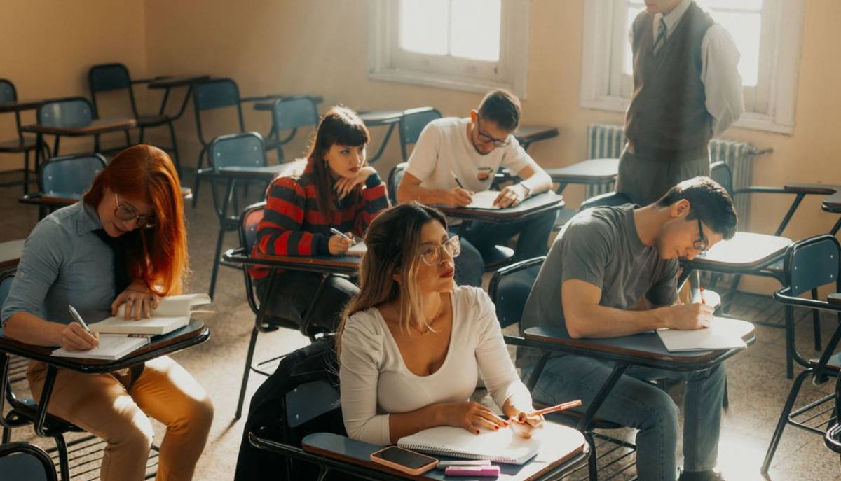DDL Valditara sul consenso informato: è la fine dell’educazione sessuale a scuola?