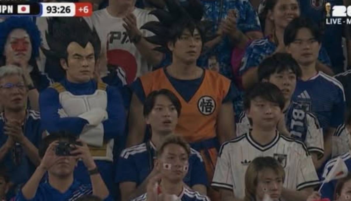 Goku e Vegeta ai Mondiali 2026? La foto dei tifosi giapponesi diventa virale (ma è AI)