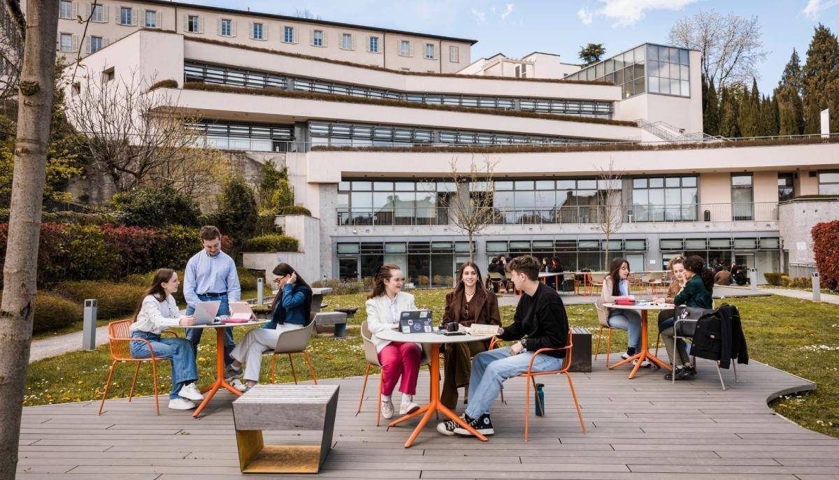 UniBg è il “cheat code” per il tuo futuro: i 5 motivi per scegliere l'Università degli Studi di Bergamo articolo