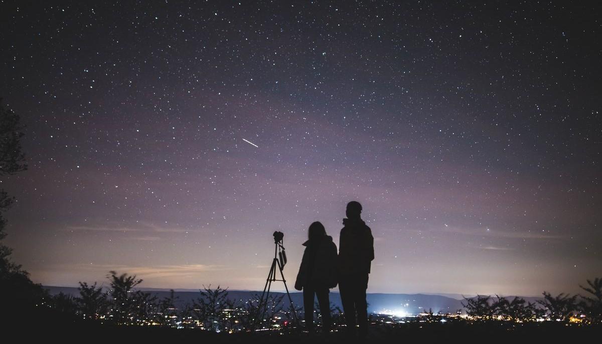 Perseidi e Notte di San Lorenzo: il segreto astronomico dietro le stelle cadenti