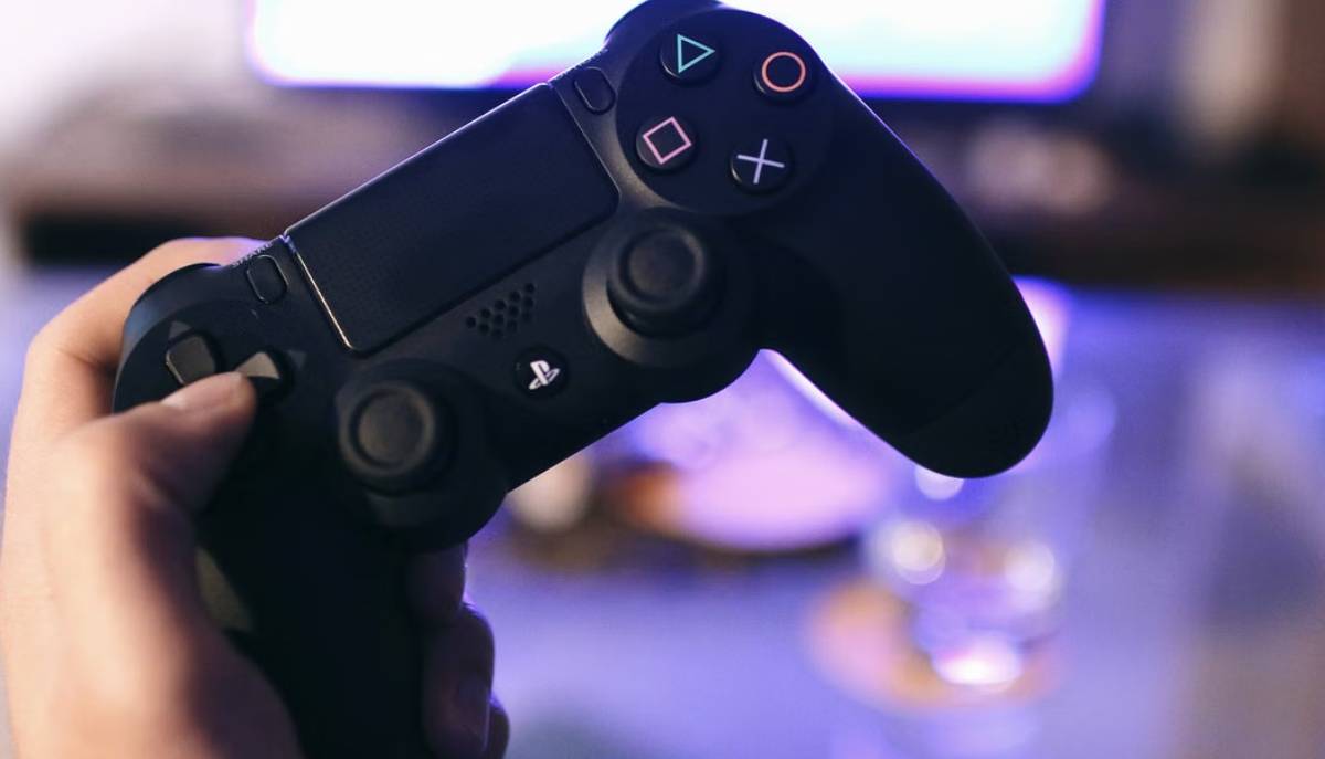 Come risparmiare sui videogiochi: la guida completa tra abbonamenti, saldi e titoli gratis