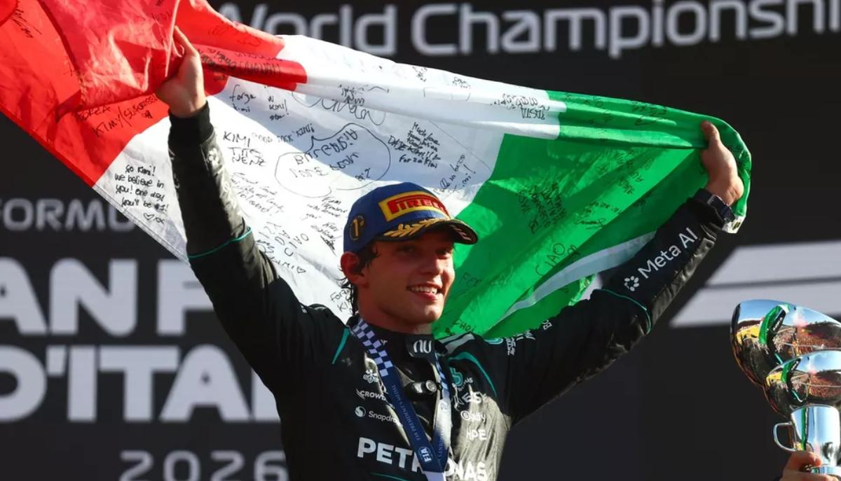Pizza e torta in faccia, poi fa la storia a Monza: la folle settimana di Andrea Kimi Antonelli