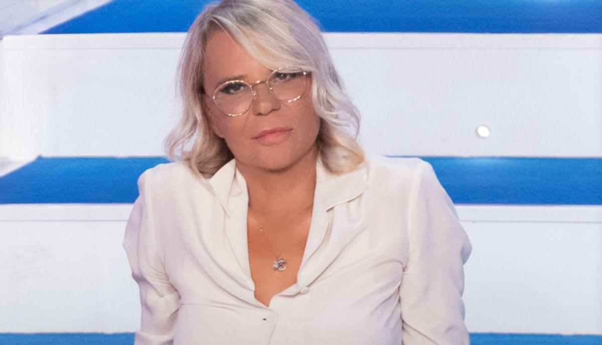 Dal 21 settembre torna Uomini e Donne: come cambia il pomeriggio di Canale 5