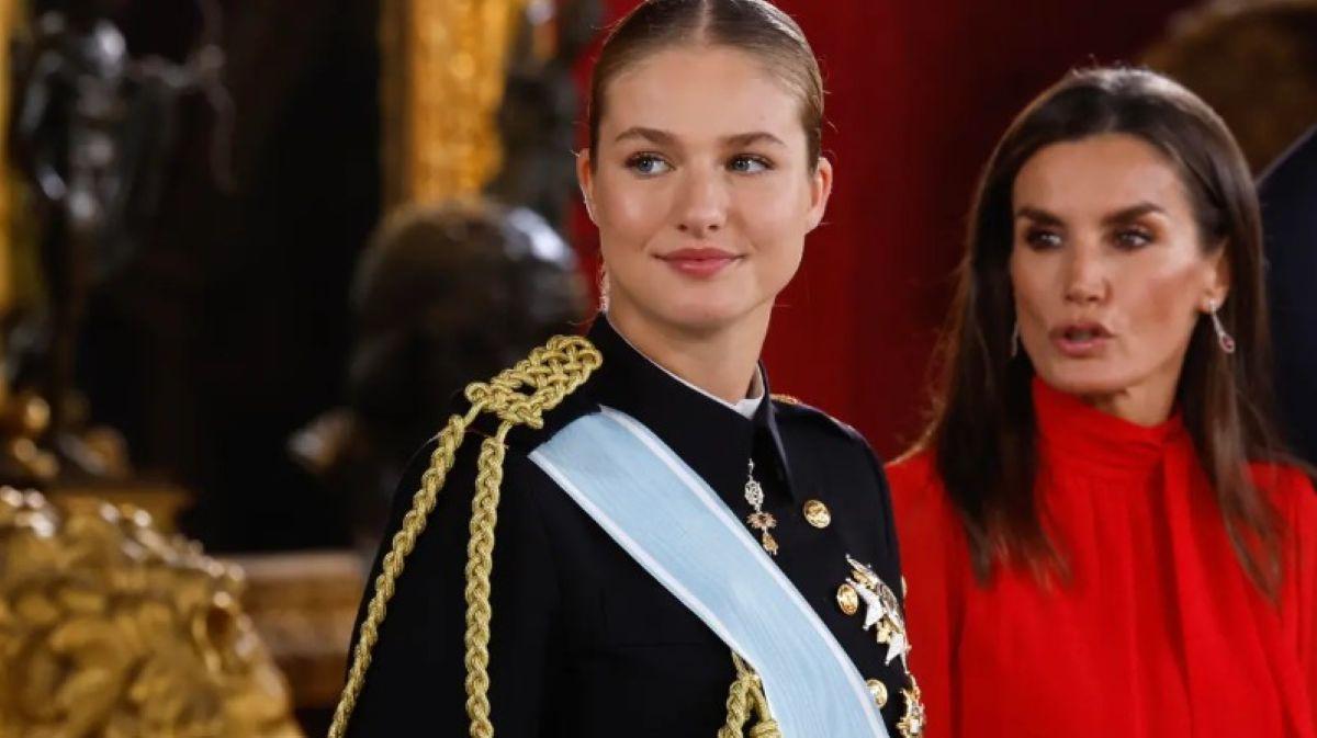 Anche le principesse prendono appunti: Leonor di Spagna all'università pubblica
