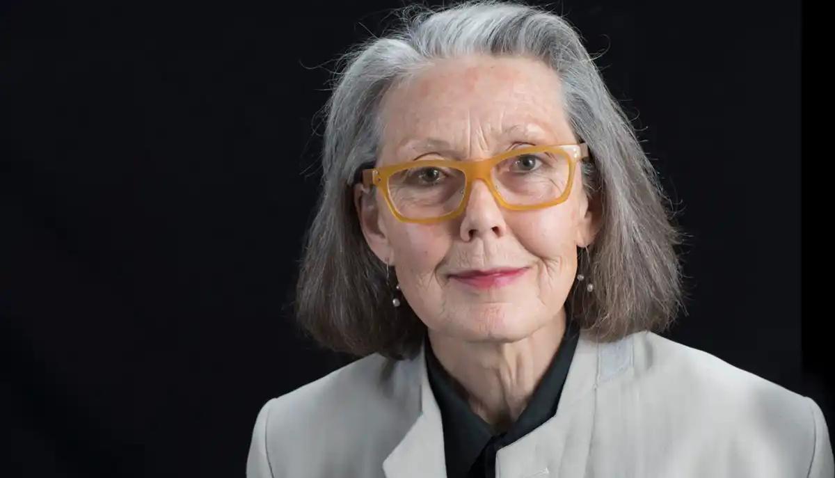 Anne Carson vince il Nobel per la Letteratura 2026: i 6 libri più celebri da leggere per conoscerla