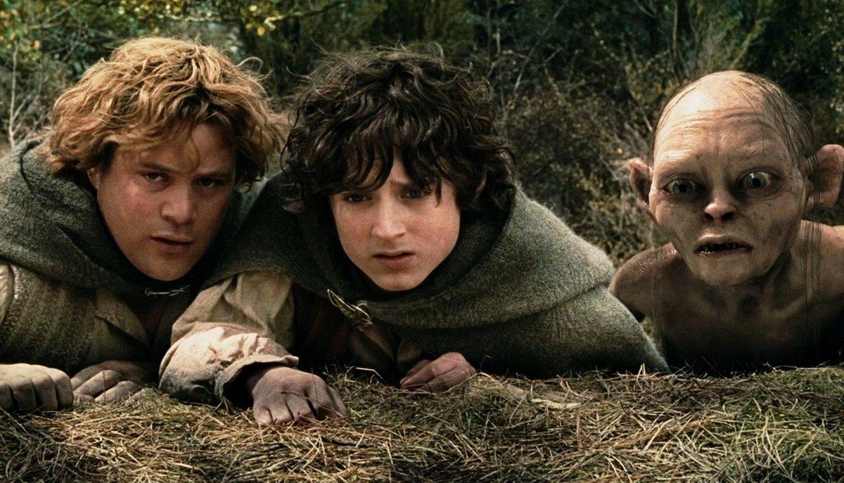 Sam, Frodo e Gollum nel film