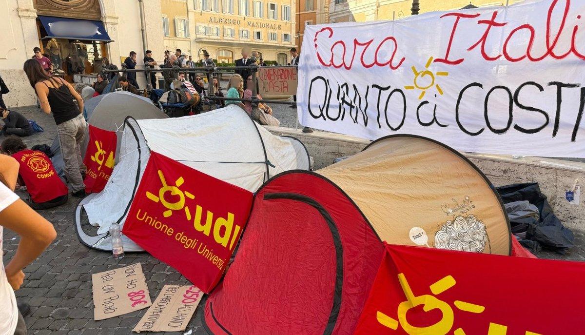 Tende a Montecitorio: l'UDU chiede a Bernini un tavolo sul carovita
