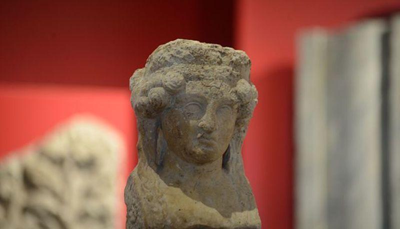 L'Ermetismo: un viaggio nella poesia italiana del Novecento articolo