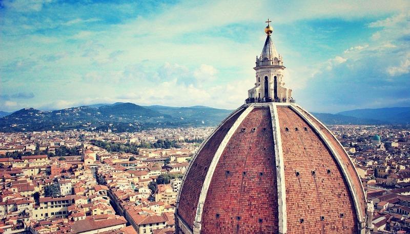 La vita e l'influenza di Girolamo Savonarola nella Firenze rinascimentale articolo
