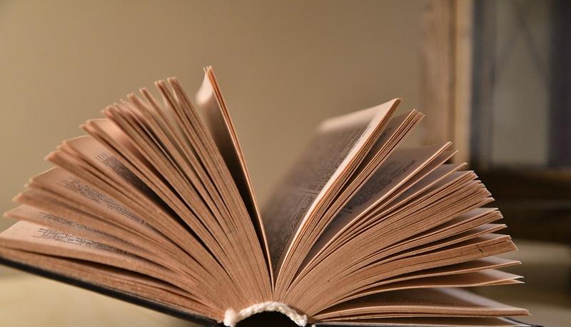 Superlativi e comparativi articolo